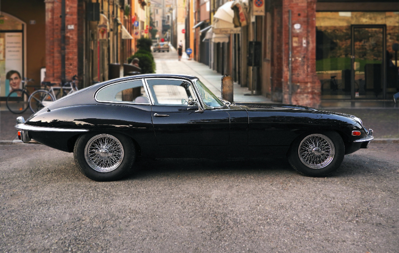 Reasons to Buy a Jaguar Car